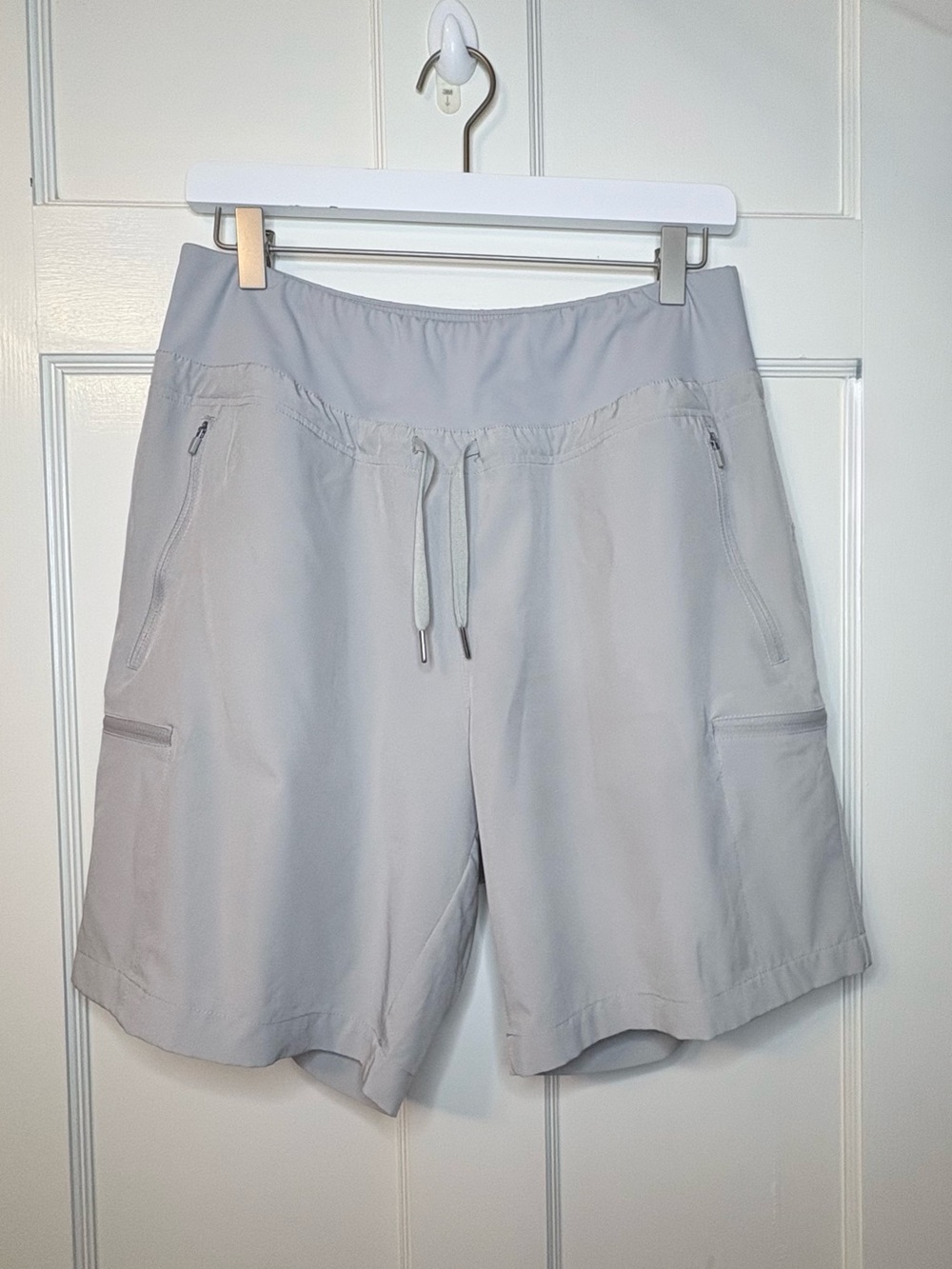 OBLA Hiking Cargo Shorts in Gray